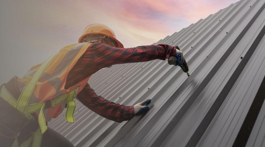 Expert Emergency Roof Repairs services in Ladysmith, WI